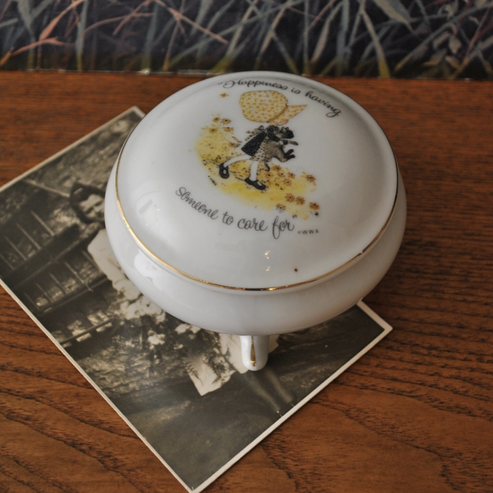 Vintage 1970s Holly Hobbies Trinket Box